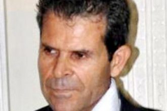 عمالة لإسرائيل، أم فوضى وصراع داخل البيت الفلسطيني ؟