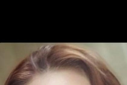 لقبوني بالغريبة