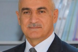 قانون الأقتراض .. رسائل سياسية و مخالفات قانونية