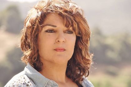 ما وراء الطريق…